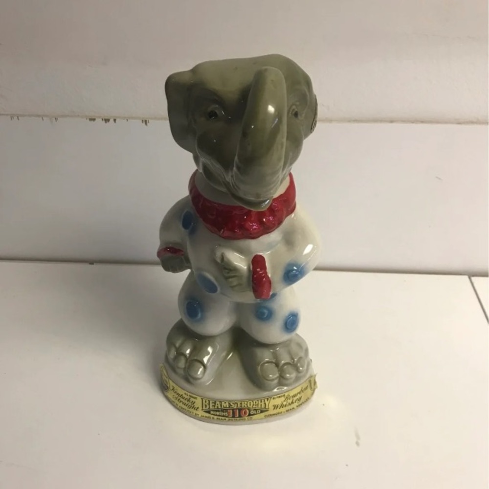 Elephant Clown Beam's Choice Trophy Bottle (empty)